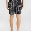Bandana Print Short -yd. Y224SH01 BLK 2