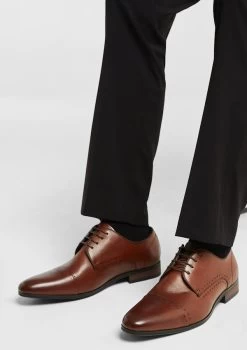 Jed Brogue Leather Shoe