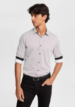 Saunders Slim Fit Geo Shirt -yd. Y231LS31 BUR 1